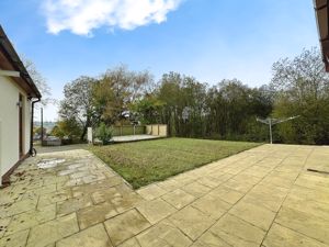 Front Garden- click for photo gallery